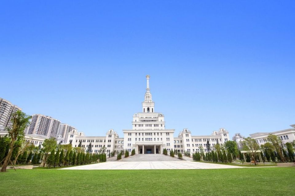 top trường đại học việt nam đạt chuẩn quốc tế 