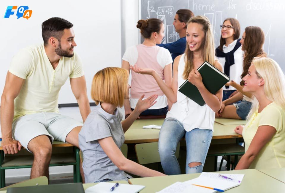 Giao tiếp phi ngôn ngữ (Nonverbal Communication)