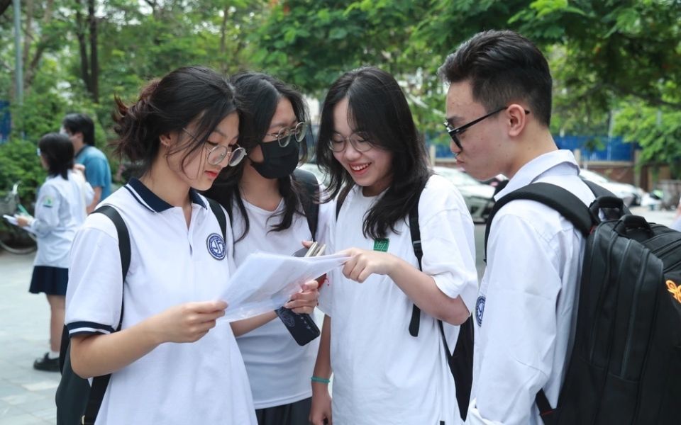 Điểm chuẩn 50 trường đại học 2025