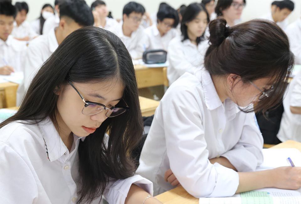 Cập nhật đề thi và đáp án vào lớp 10 năm học 2026 - 2027