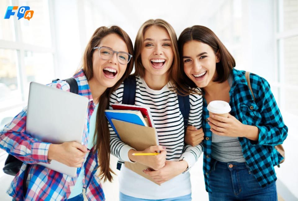 Ứng xử là gì?